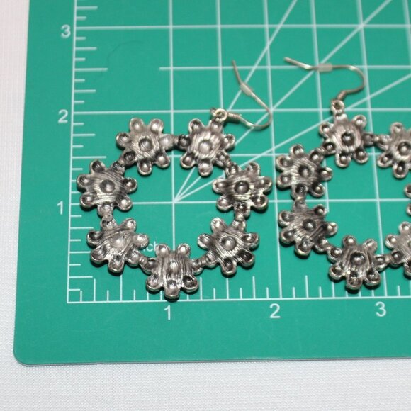 Floral Loop Dangle Turquoise and Red Earrings - Picture 4 of 7